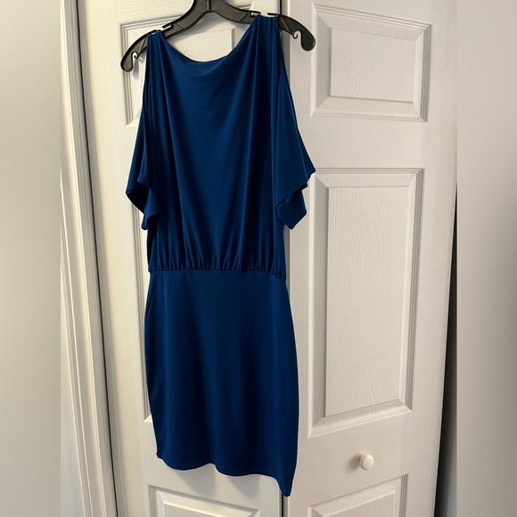 Blue dress, top is dolman style sleeve with cut out on shoulder. - Picture 4 of 5